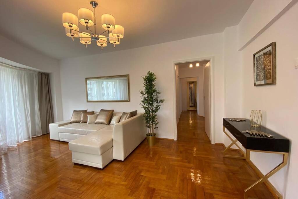 شقة New Luxury Flat In Front Of The Parliament At Unirii بوخارست المظهر الخارجي الصورة